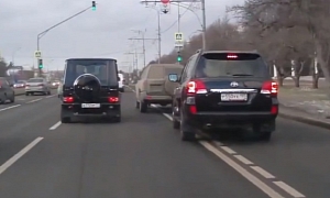 Toyota Land Cruiser and G-Wagon Gangs Up on Nissan Patrol in Russia