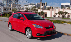 Toyota Launches Refreshed 2011 Matrix in Chicago