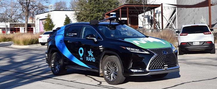 The AV shuttle service will use 5 Lexus RX 450h cars with May Mobility AV technology