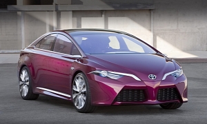 Toyota NS4 Advanced Plug-in Hybrid Unveiled