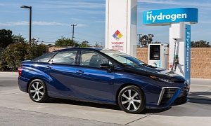Toyota Pays $1 Billion to Promote Its Mirai Fuel-Cell Car at the 2020 Olympics