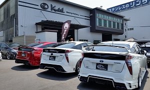 Toyota Prius Gathering in Japan Is All About Quad Exhausts and Ricer Body Kits