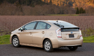 Toyota Prius Gets Ready for 2011