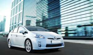 Toyota Prius Is Japan's Best Selling Car in 2009