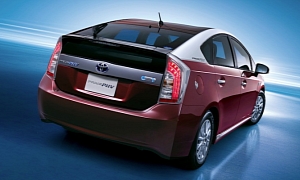Toyota Prius PHV Facelift Goes on Sale in Japan
