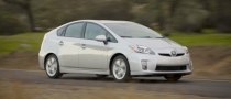 Toyota Prius Plug-in Hybrid Achieves 65 MPG