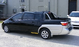 Toyota Prius + Subaru Baja = Toybaru Priaja Pickup