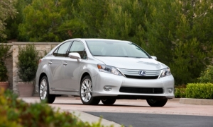 Toyota's High Expectations: 25,000 Lexus Hybrids Sold This Year