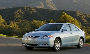 Toyota Should Recall 177,500 Camry Models According to Consumer Reports