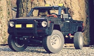 Toyota SR5 4x4 Back to the Future All in LEGO