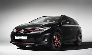 Toyota Takes the Auris Touring Sports to the Dark Side