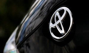 Toyota to Offer Hybrid Technology to Chinese Partner