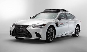Toyota to Show P4 Autonomous Car Based on the Lexus LS at CES 2019