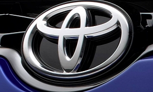 Toyota US Previews 2013 November Sales
