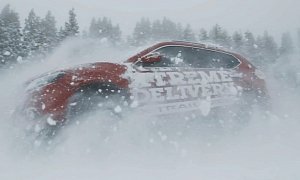 Tracked Nissan X-Trail Used by Japanese Snowboards to Deliver Pizza