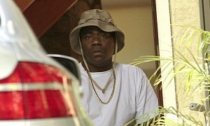 Tracy Morgan Looks Weak In First Post-Crash Photo, Still Suing Wall-Mart