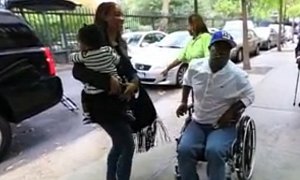 Tracy Morgan Might Need Assistance to Walk Again, Walmart Says It’s His Fault