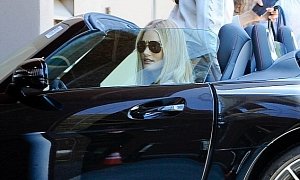Transformers’ Rosie Huntington-Whiteley Drives a Mercedes SLS: Not a Robot