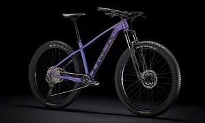 Trek's 2023 Roscoe 6 Is a Budget Hardtail Designed To Be As Versatile as $1,200 Can Buy