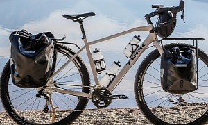 Trek's 920 Touring Machine Is No Longer Being Built, But Some May Still Be Hiding in Shops