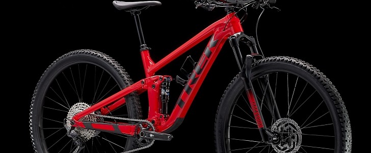 Trek's Affordable Top Fuel 5 Is Built for Newcomers To Take and Thrust Into the Wild
