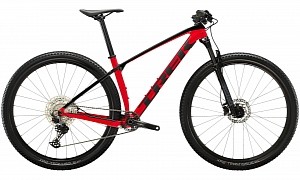 Trek's Procaliber 9.5 Is a Carbon Hardtail Mountain Goat With a Mouthwatering Price Tag