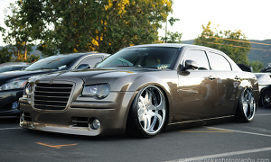 Tricked Out Chrysler 300C Is Awesome