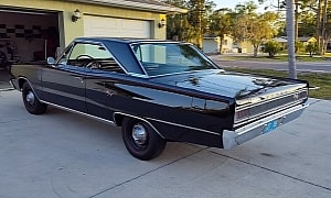 Triple-Black 1967 Dodge Coronet R/T Doesn't Need a HEMI To Stand Out