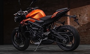 Triumph Street Triple 765 R for Newbies Is a Two-Wheeled Delight