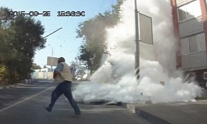 Truck Crash Sends Tons of Flour into the Air: the White Explosion