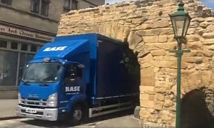 Truck Driver Gets Stuck Under Britain's Oldest Roman Arch Still in Use