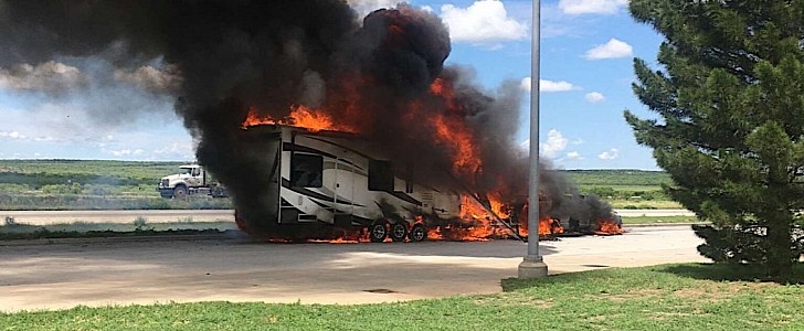 Jiffy Tune Racing truck, trailer and bike burning down