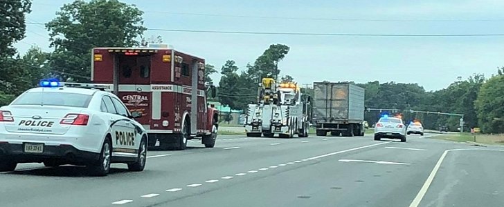 Tractor trailer gets 3-car police escort to landfill in Virginia