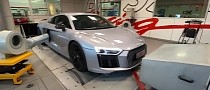 Tuned Audi R8 V10 Screams to the Rev Limiter on the Dyno