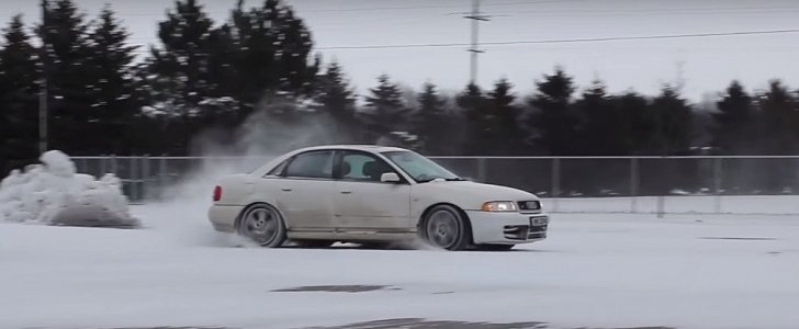 Tuned Audi S4 drifting