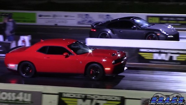 Porsche 911 Turbo S drags Hellcat and GT350 on DRACS
