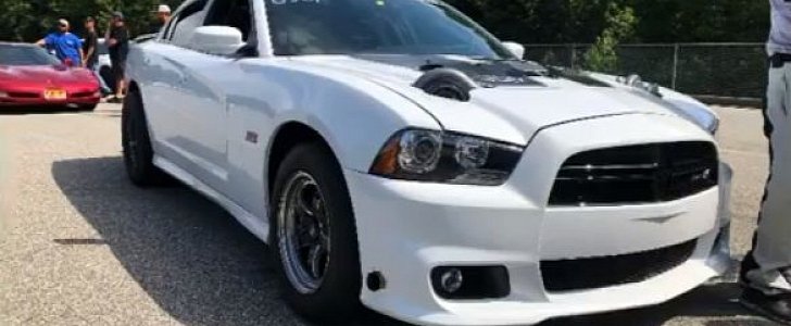 Twin-Turbo Dodge Charger SRT 392