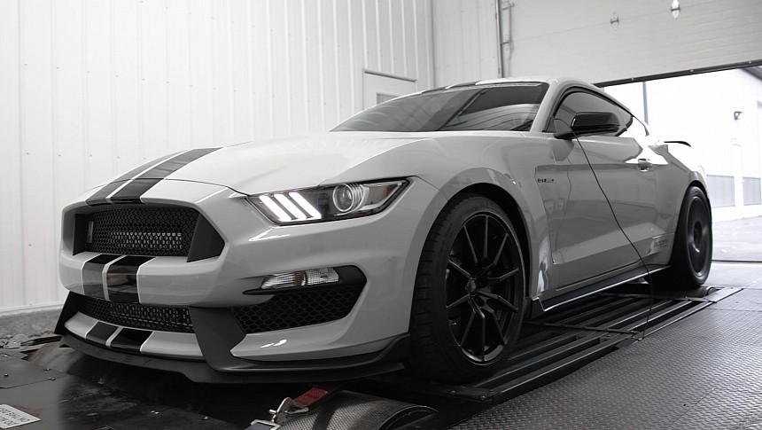 Twin-Turbo Ford Mustang Shelby GT350 (Fathouse Performance 800R Twin-Turbo)