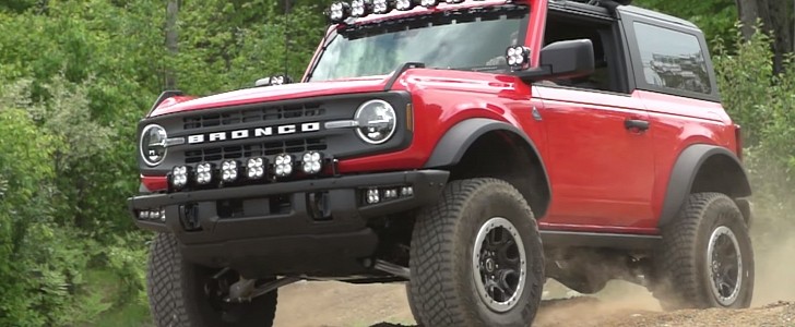 2021 Ford Bronco Sasquatch with Baja Designs and Bestop accessories