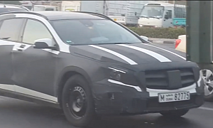 Mercedes GLA Prototypes Spotted in Dubai Again