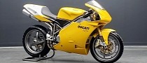 Two-Mile 2002 Ducati 748R Eats Racetrack Asphalt for Breakfast, Is Rarer Than Hen’s Teeth