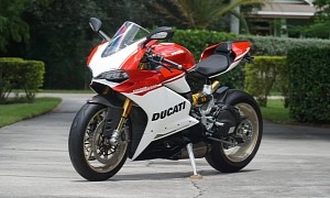 Two-Mile 2017 Ducati 1299 Panigale S Anniversario Is the Superbike Equivalent of Divinity
