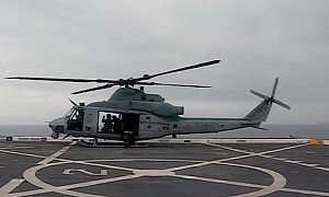UH-1Y Venoms Look Right in Special Purpose Marine Air-Ground Task Force Operation