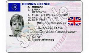 UK Driving Licence to Feature the Union Jack Starting From 2015