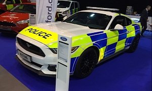 UK Police Assessing Ford Mustang GT Fastback Automatic, Could Join the Force
