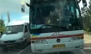 Ukrainian Drivers Show No Discipline