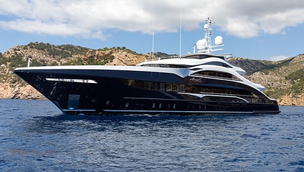 Julia is a head-turning superyacht built by Heesen in 2015