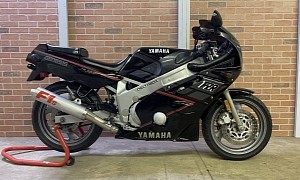 Ultra-Clean 1989 Yamaha FZR 600 Is the Two-Wheeled Representation of the Eighties
