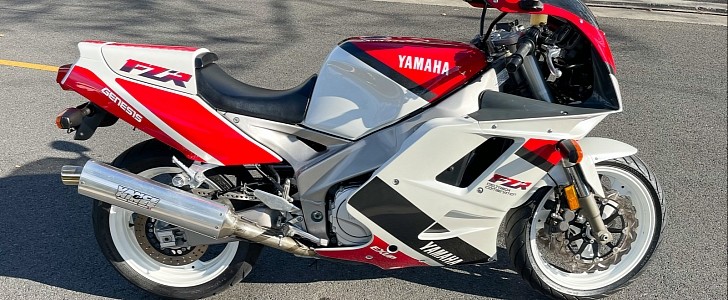 1992 Yamaha FZR1000