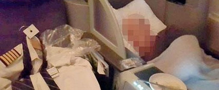 United Airlines captain takes a nap during 7-hour flight in first class